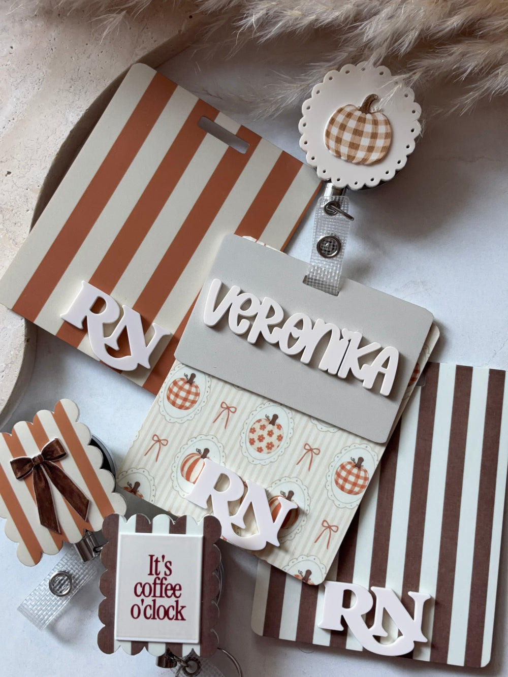 Coffee oclock badge set/ Brown stripes badge name tag